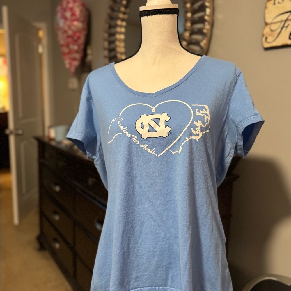 Carolina Tarheels Blue Graphic T-Shirt
